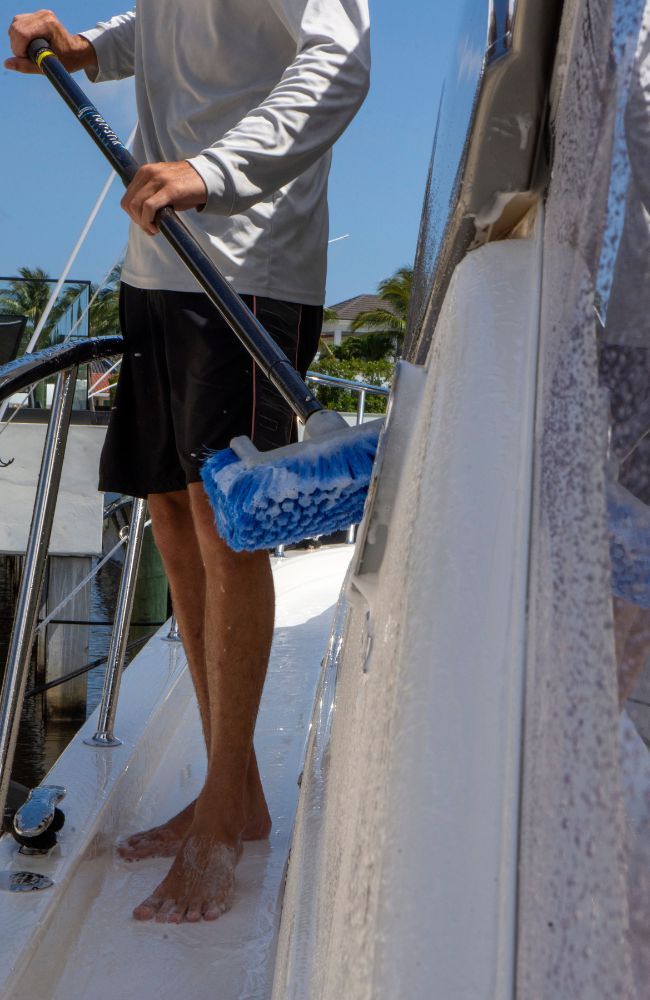 Home - oceanicyachtmanagement.com